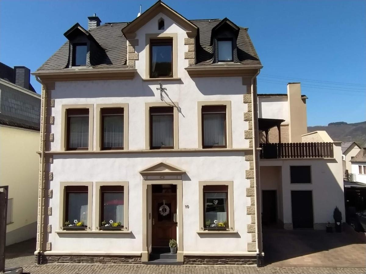 Ferienhaus Treis Neef 외부 사진