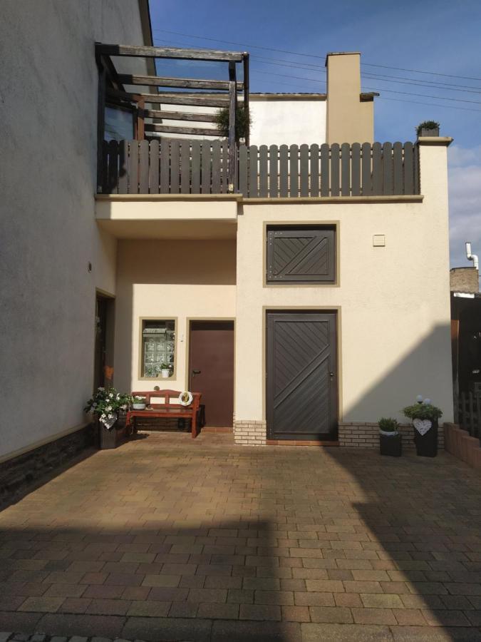 Ferienhaus Treis Neef 외부 사진